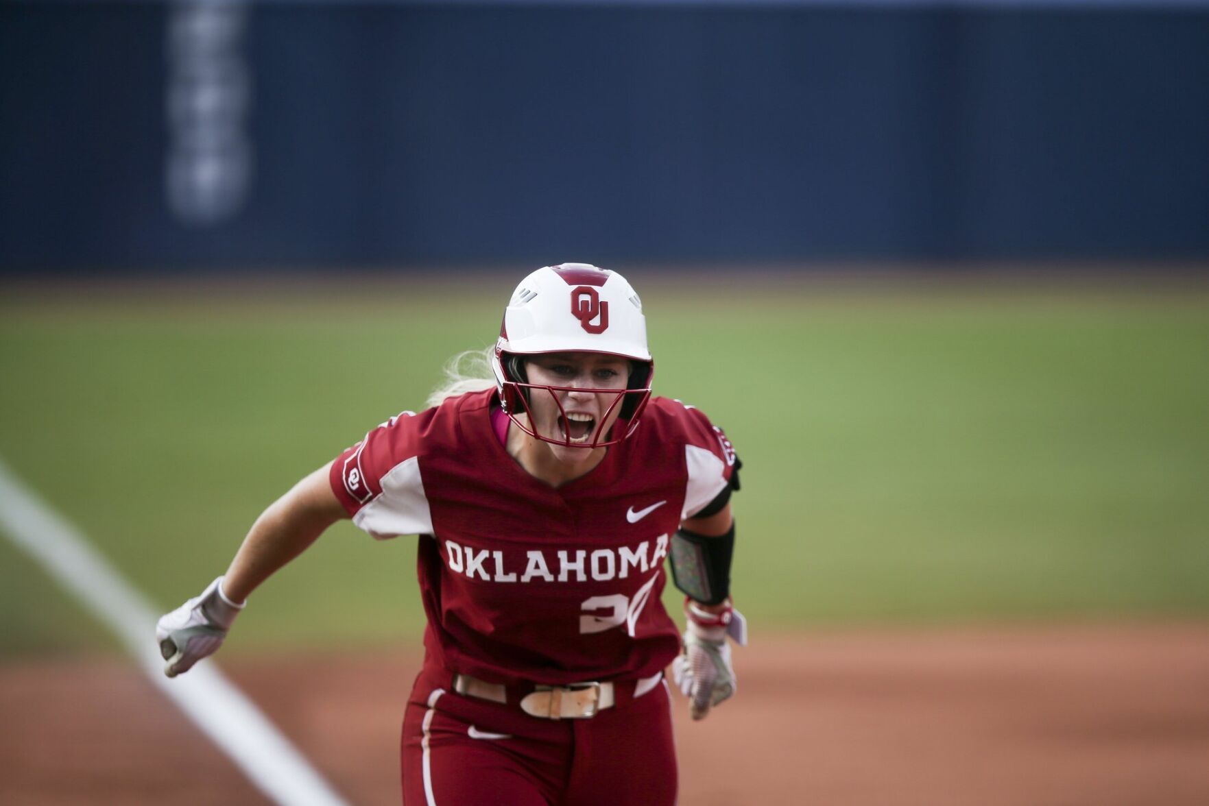 College World Series Championship Oklahoma vs Florida State